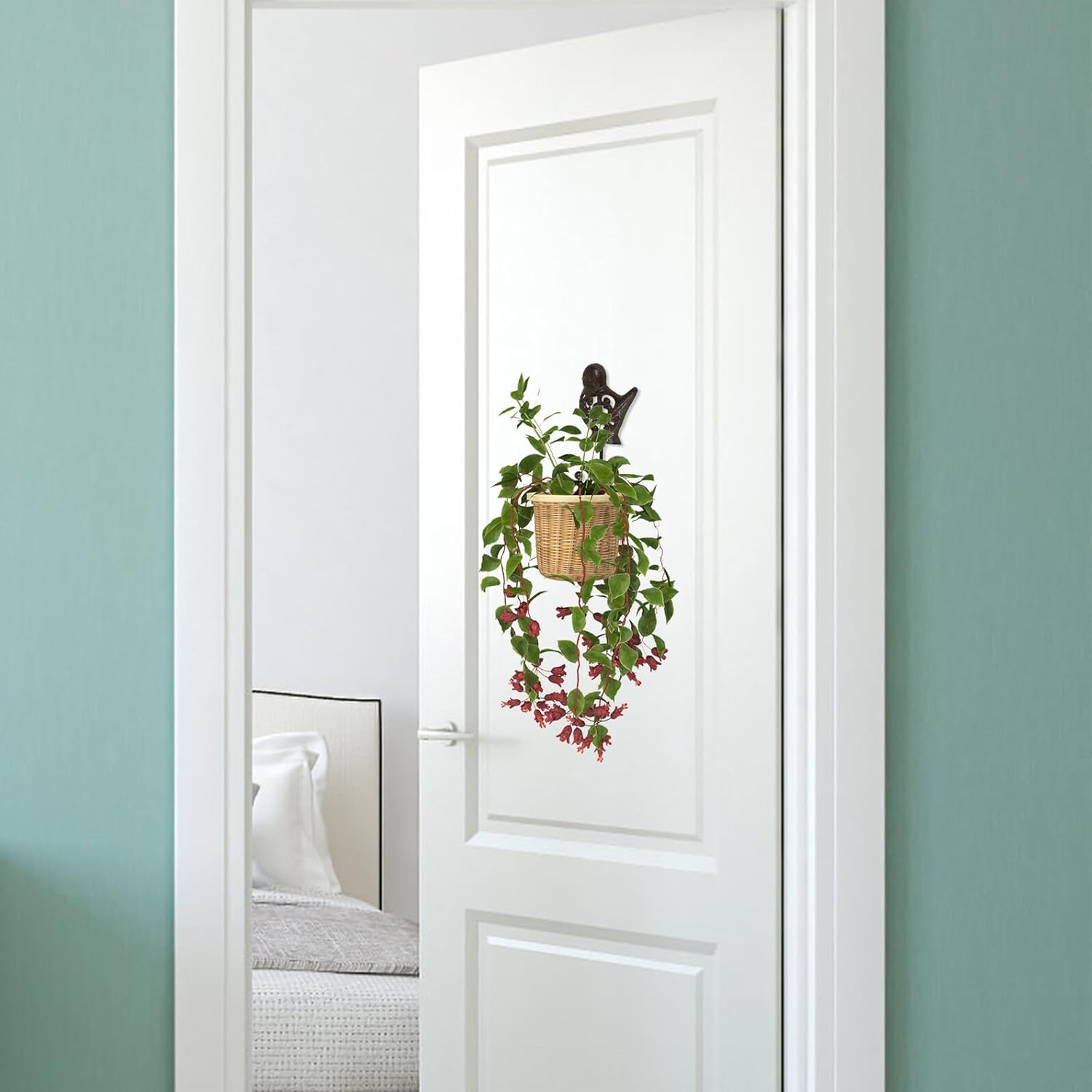 4pcs Cast Metal Animal Wall Hooks Set, Decorative Wall Mount Coat and Bag Hangers, Multifunctional Purse and Key Holder for Entryway Storage