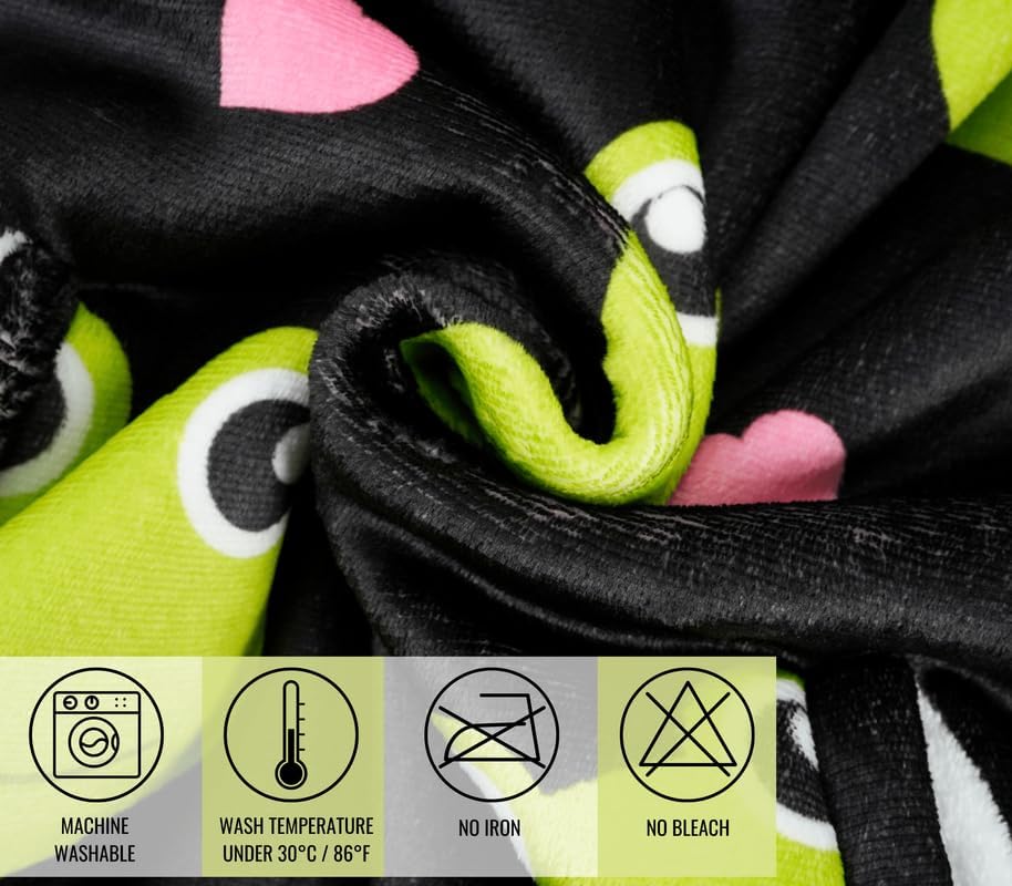 Frog Gifts for Women, Wearable Flannel Frog Blanket Hoodie, Super Soft Warm Cozy with Giant Pocket - One Size Fits Most - Image 6