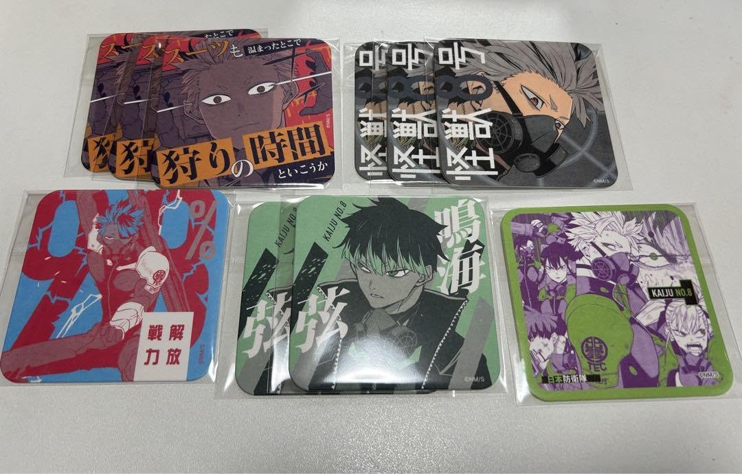 Amazon.co.jp: 怪獣8号 アートコースター 鳴海 10枚セット Amazon.co.jp: 怪獣8号 アートコースター 鳴海 10枚セット