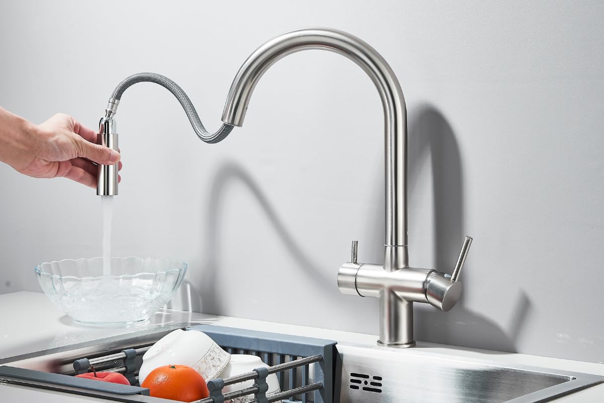 Grifo de cocina de 3 vías Slender con ducha extraíble, caño giratorio de 360 grados, conexión para filtro de agua, rutas separadas para filtrado en frío y caliente, montaje de un solo orificio (acero