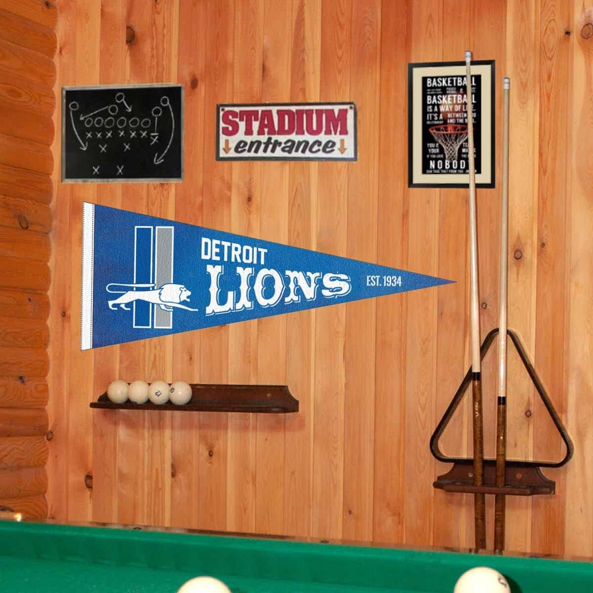 Detroit Lions Throwback Vintage Retro Pennant Flag - Image 2