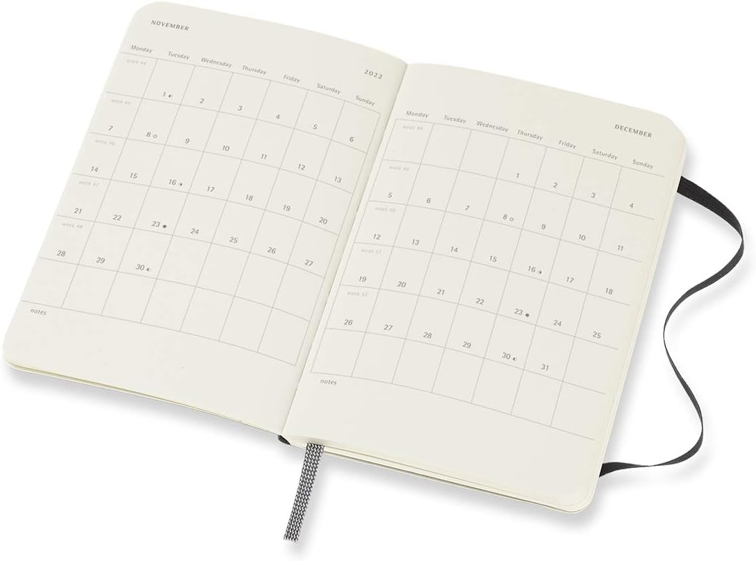 Moleskine DSB12WN2Y22 Weekly Planner, Starts January 2022, 12 Months, Soft Cover, Pocket Size, Black