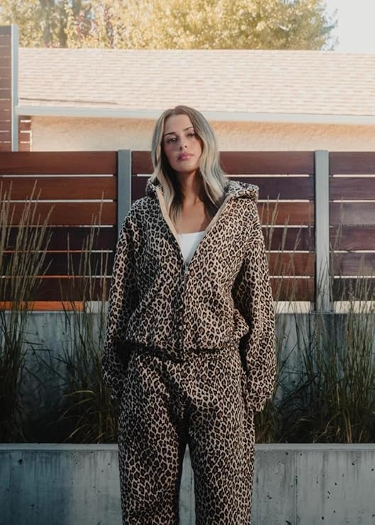 Heyheyshine Oversized Leopard Print Hoodie - Y2K Camo Vintage 2000s Streetwear Zipper Cardigan - Image 2