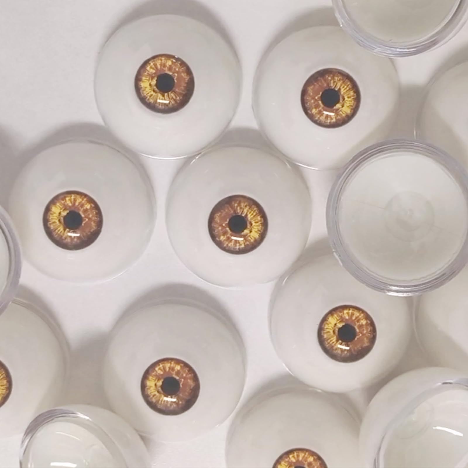 NOXOMALL Gold Fake Eyes - 33mm Half Round Plastic Doll Eyeballs For Halloween Props, Crafts, Cosplay & DIY