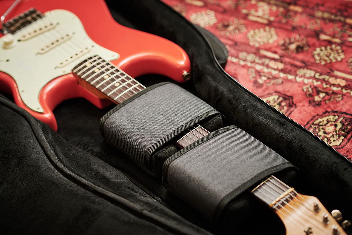 BOSS CB-EG10 – Hochwertiger Schutz, Leichter Gitarren-Soft-Gigbag – Dicke interne Polsterung – Rucksackgurte für den einfachen Transport – Zubehörtaschen und strapazierfähige Reißverschlüsse