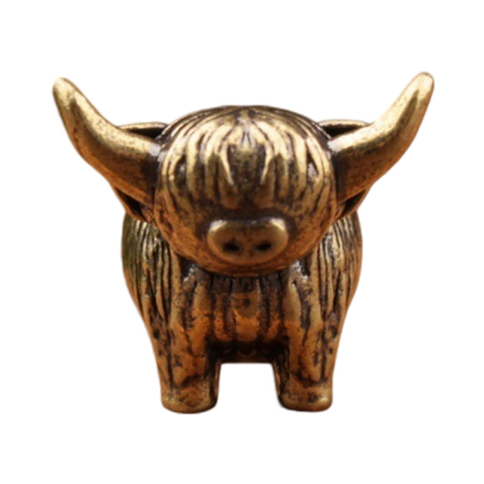Kaeltsyn Highlands Cow Figurines Farmhouse Decors, Metal Highlands Cow Statue Ornament for Table Bookshelf Decors Calf Lover Gift Scottish Statue