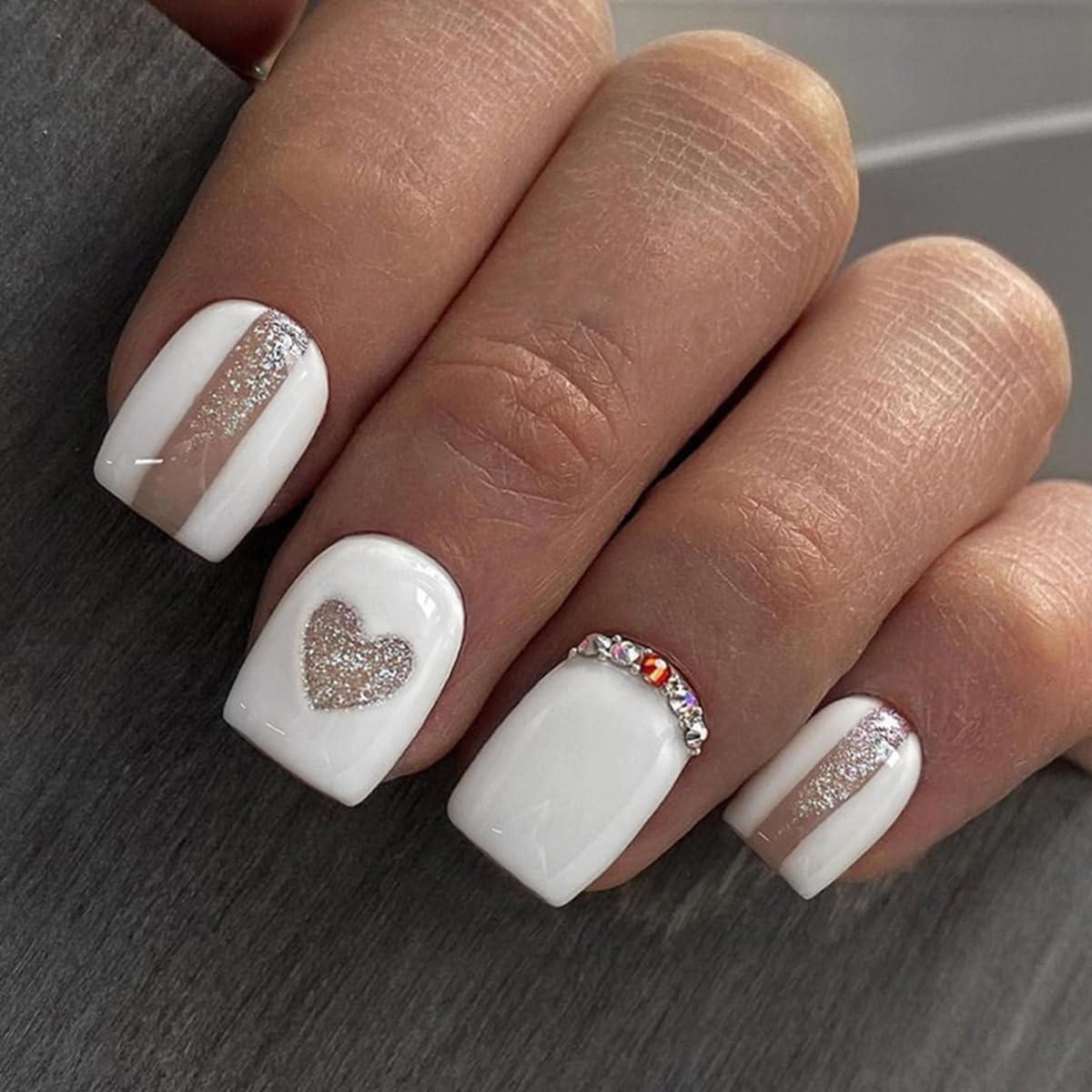 24 Pcs Valentines Press on Nails Short Square Fake Nails with Exquisite Luxury Nail Rhinestone Heart Design Valentine Day Glue on Nails Glossy Full Cover White False Nail for Women DIY Nails Art Decor