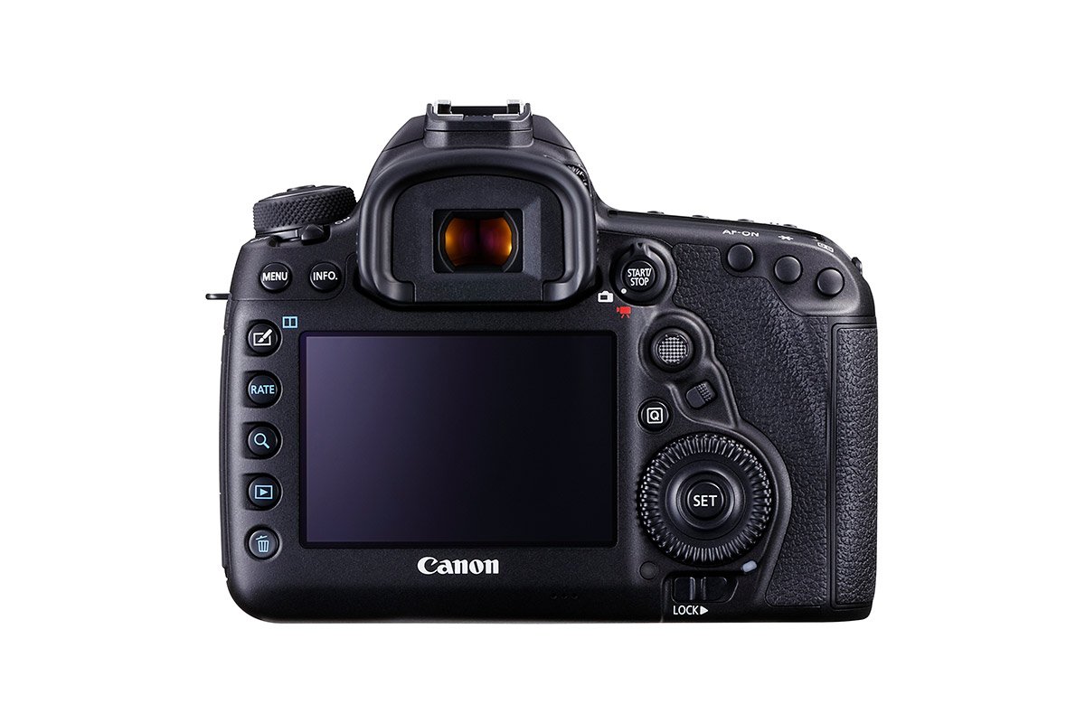 Canon EOS 5D Mark IV Professional Kit with EF 24-70mm f 2.8L II