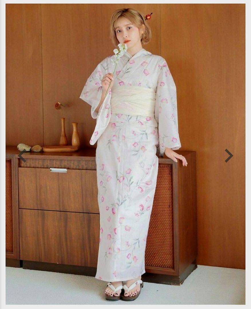 Dita 浴衣　水彩の花月あそび 2025 浴衣5点セット(ゆかた・帯・下駄・着付けマニュアル