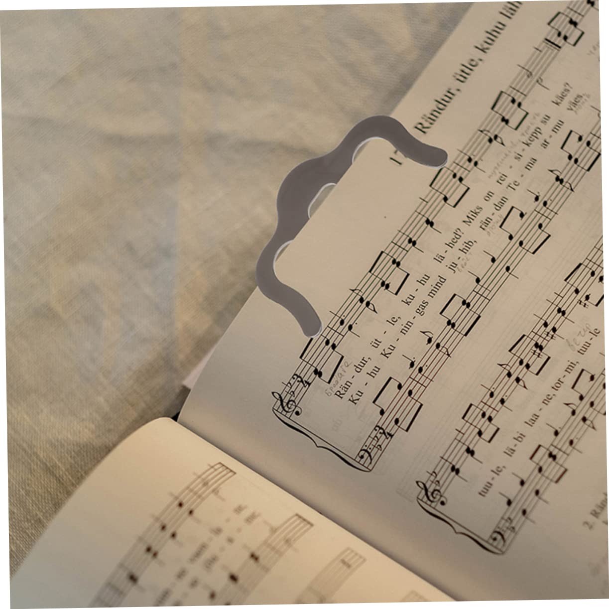 TOYANDONA 9pezzi Clip Porta Spartiti Musicali Per Chitarra e Pianoforte Supporto Per Pagina Di Musica Facile Da Usare e Portatile e Cromo