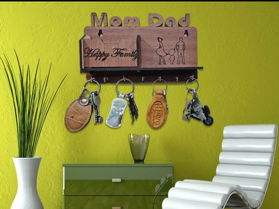 Image of Mom Dad Keys Holder Happy Family Key Organizer Designer Wooden Key Holder Wooden Keychain Holder for Home, Living Room, Office Wall Decor Great Gift Item Mobile Pocket and Pen Holder
