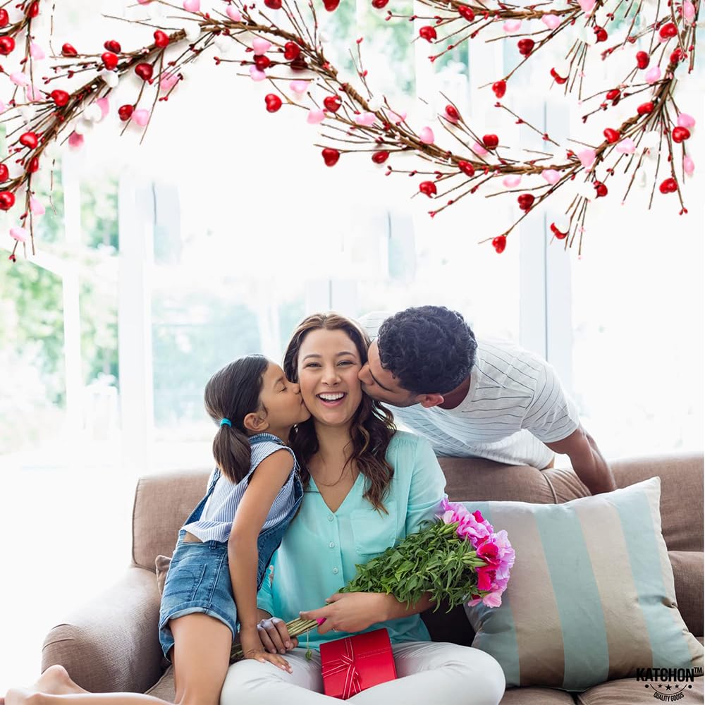 Künstliche Girlande, 1,5 m, rot-rosa-weißes Herz und Beeren, künstliche Girlande, Dekorationen für Valentinstag, Frühling, Hochzeit, Party, Heimdekoration