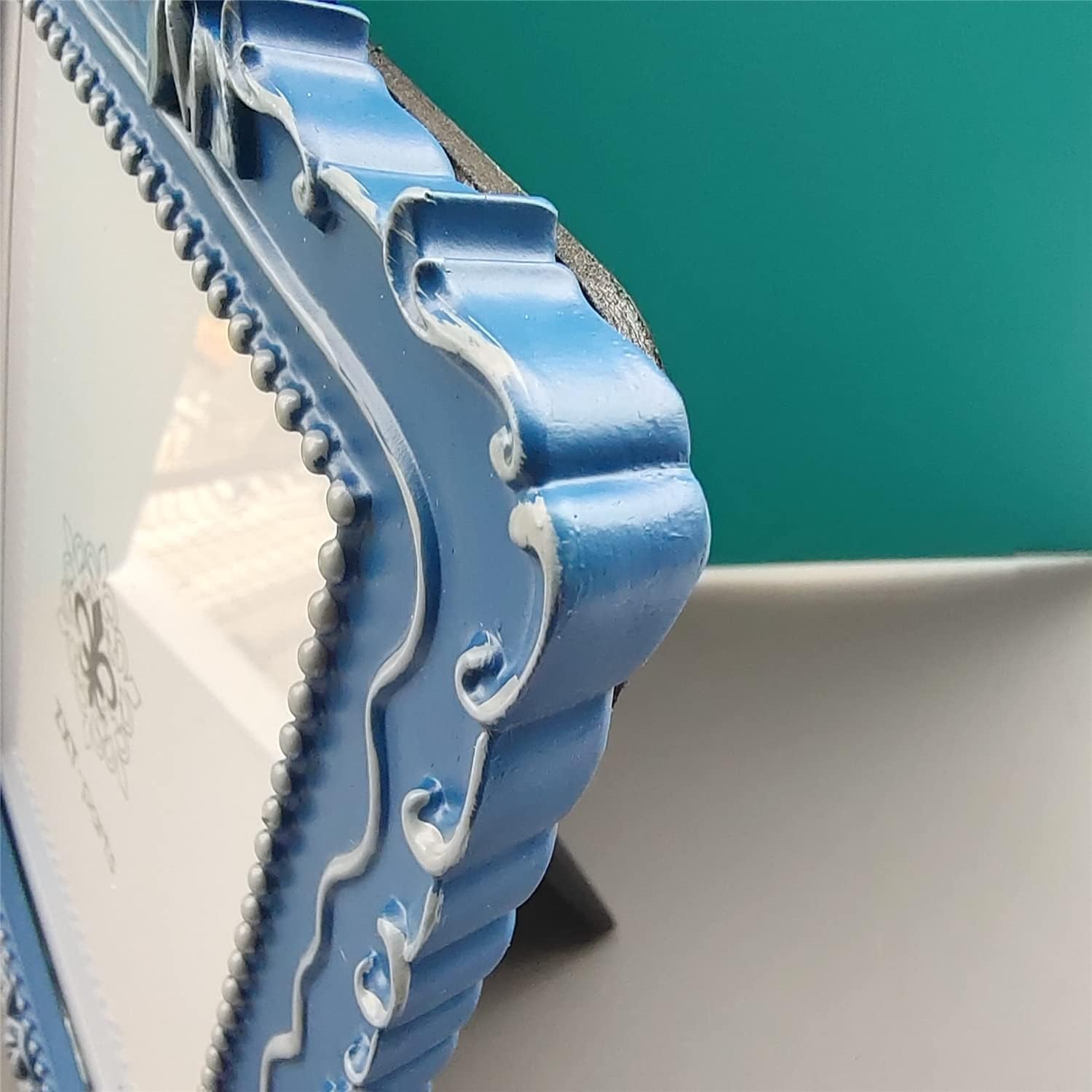 ZXT-parts 5x7 Picture Frame Blue Frame. 4x6 Picture Frames with Mat. Resin Handmade Frame. Glass Panel. Black Suede Cover. European Style Suitable for Desktop.