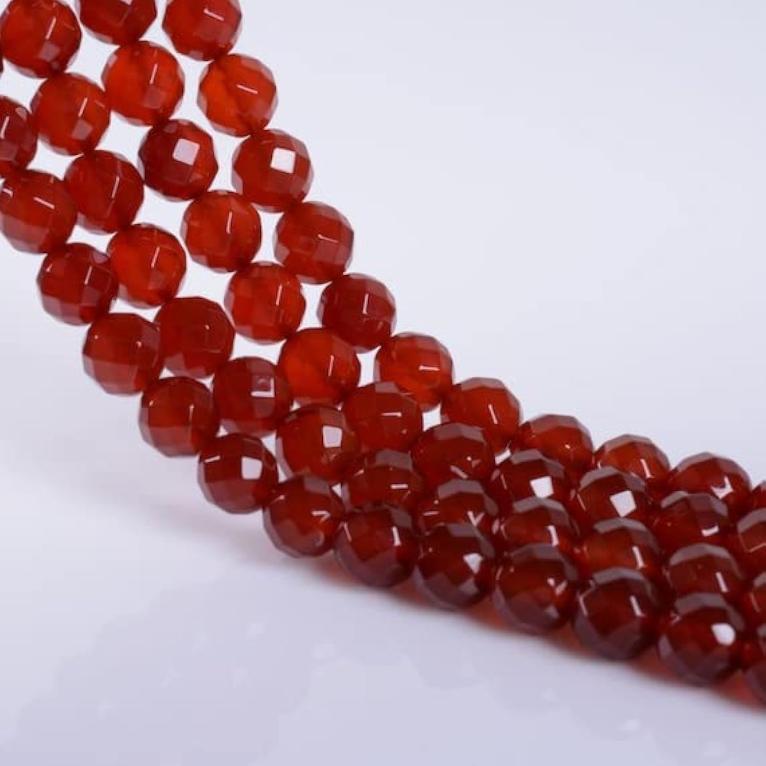 Perles agate rouge 8mm facettées LKBEADS pour création de bijoux de 40cm