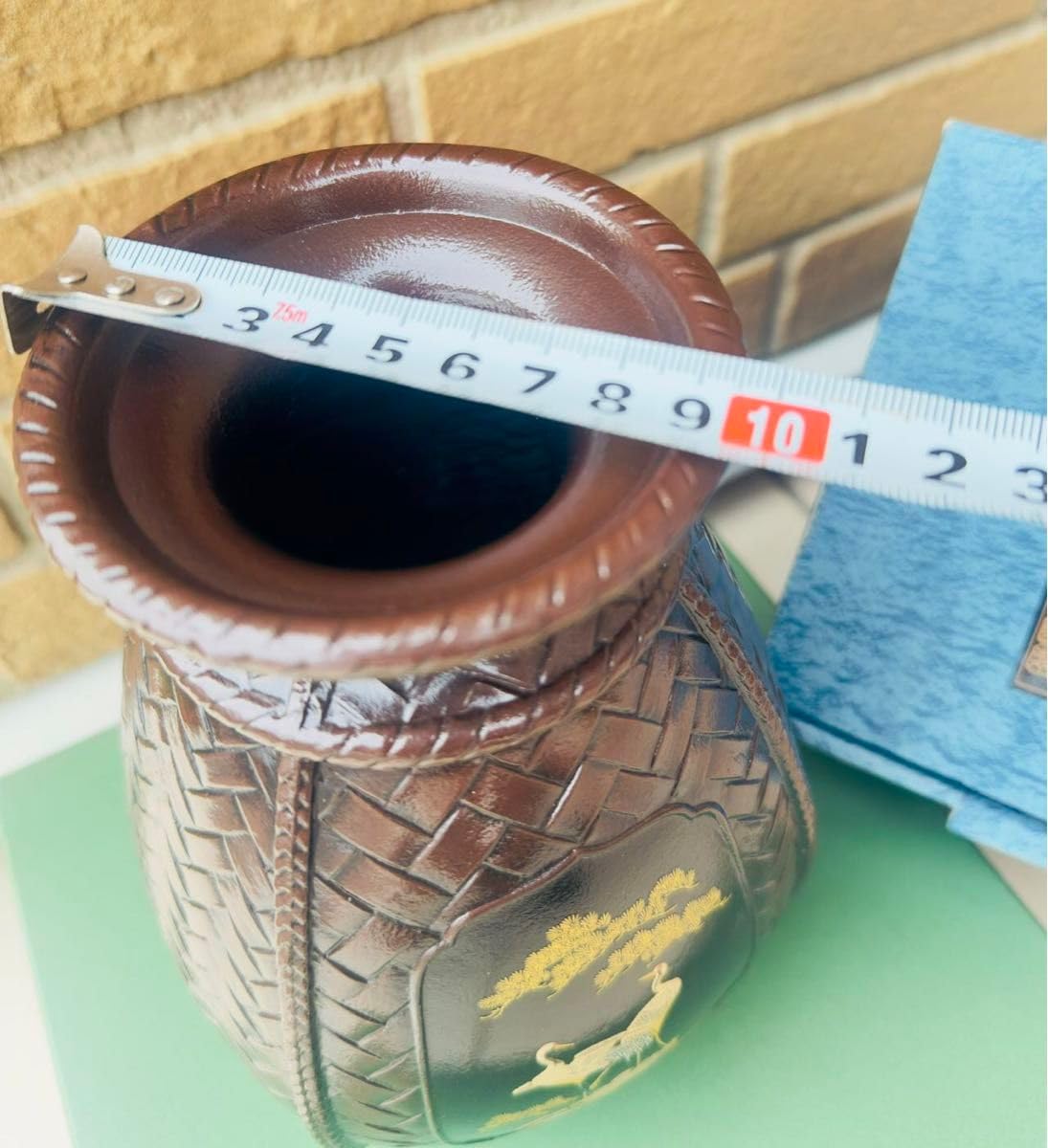 Amazon.co.jp: 末使用品 綱代花瓶 高さ約21 Cm 双鶴紋 共箱 金属製