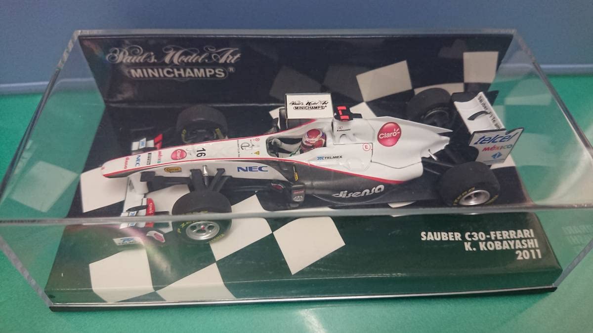 Amazon | MINICHAMPS 1/43 ザウバー C30 フェラーリ 小林可夢偉