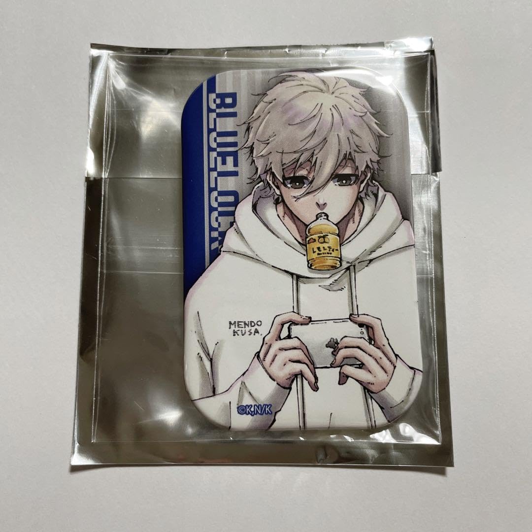Amazon.co.jp: ブルーロック 原作 私服 スクエア缶バッジ 凪誠士郎 