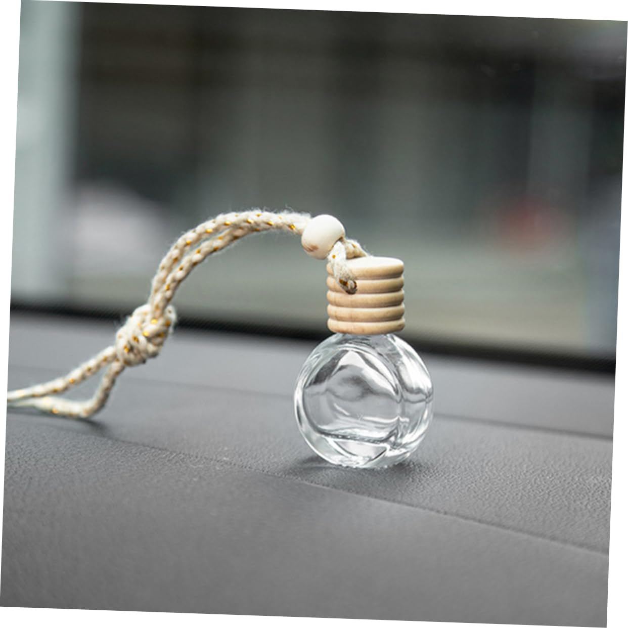 PRETYZOOM 50stücke Auto Duftflaschen Glasflaschen Für Ätherische Öle Hochwertige Auto-diffuser Für Frischen Duft Im Fahrzeug Oder Leere Parfümflaschen Mit Anhängern Als