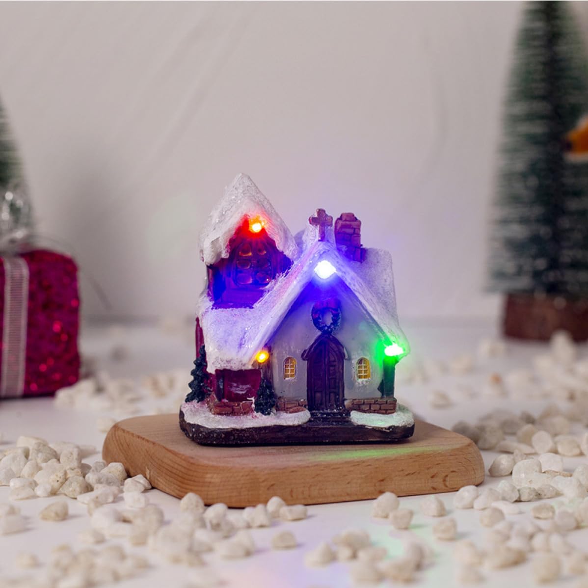 Didiseaon 5 Piezas Casa Navideña Iluminada de Resina para Mesa, Decoración