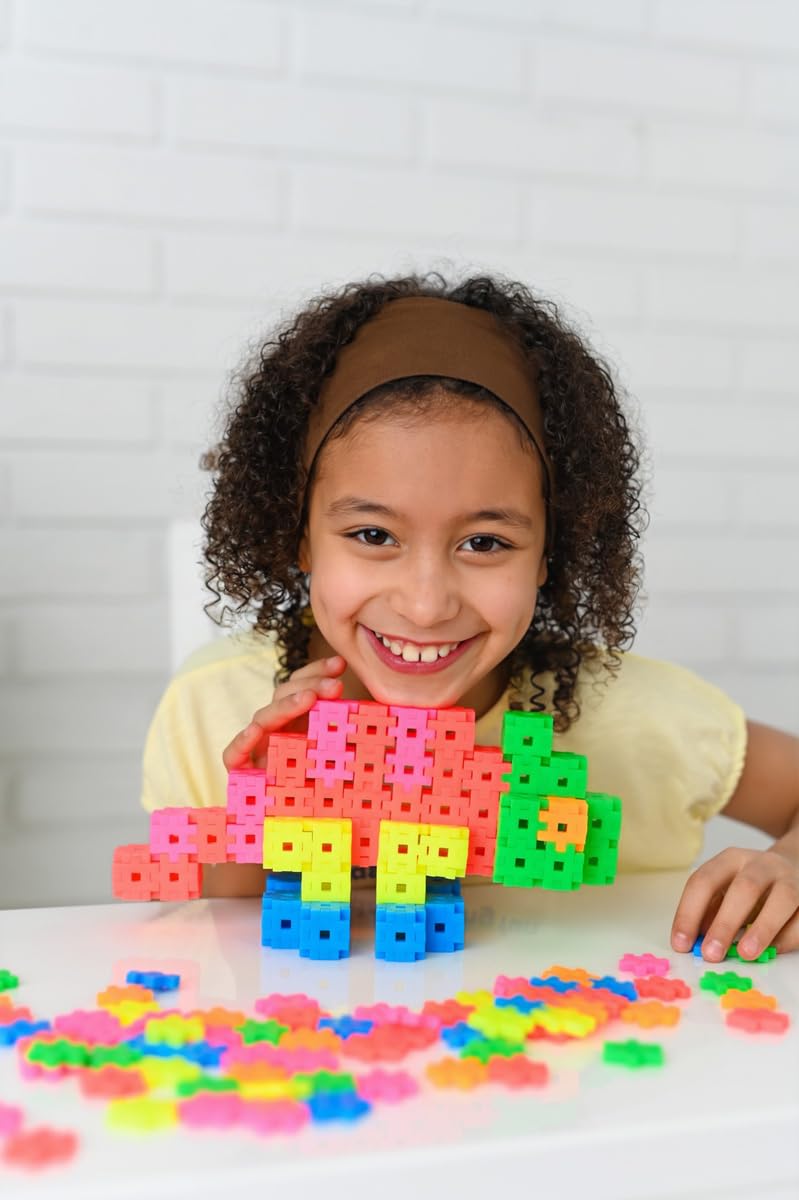 Meli Minis Neon Basic Travel Box Set - 250 bloques de construcción, juguetes creativos para niños a partir de 3 años, colores neón, escala 1:1, instrucciones de 37 x 23 cm, sin BPA, certificado CE