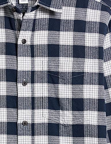 Image of Amazon Essentials Men's Regular Fit Long-Sleeve Flannel Shirt, Soft Brushed Cotton, Lightweight yet Warm