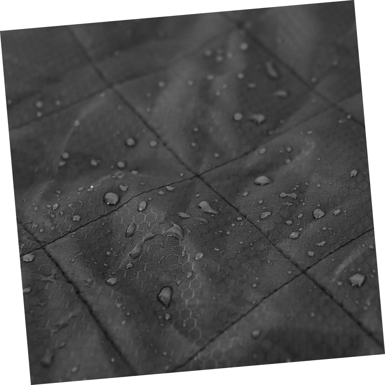 Outdoor Camping Blanket Moisture Fleece Nap Blanket Compact Picnic Mat for Beach Festivals and Picnics Easy to Pack and Carry