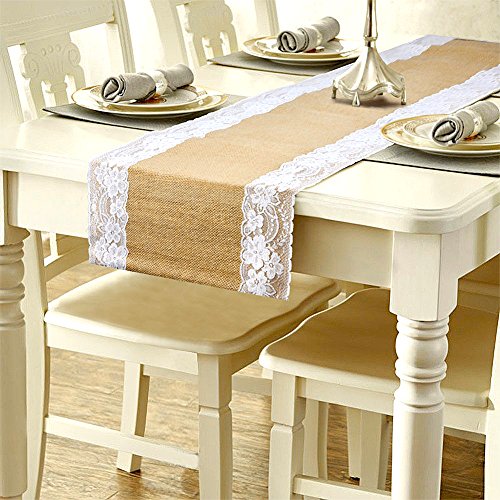 SOEKAVIA Chemin de Table Burlap Nappe de Jute avec Bordure en Dentelle Décoration pour Maison Mariage Fête, 275 * 30 cm (1 Paquet) Cover