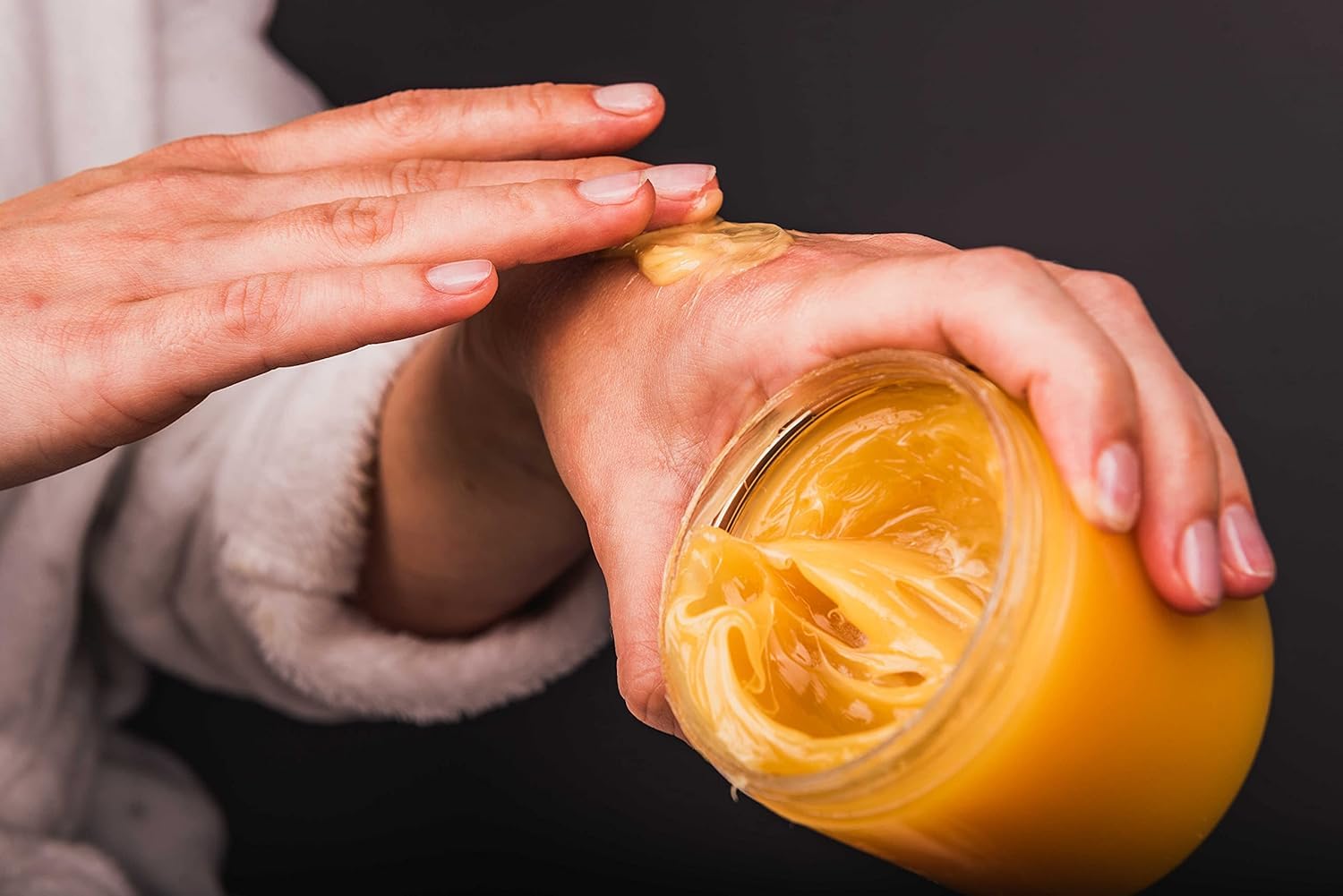 PROUNOL Lanolina Bezwodna 500ml - 100% Czysta Lanolina, Tłuszcz Wełniany bez Zapachu - Naturalny Krem do Pielęgnacji Suchych Rąk i Stóp