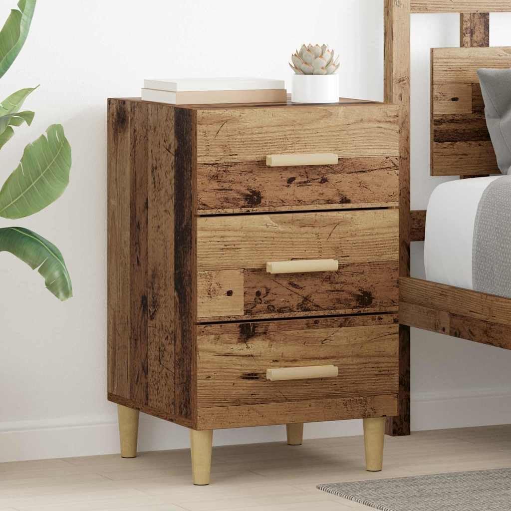 Meuble de chevet en bois vieilli au design rustique et finitions soignées
