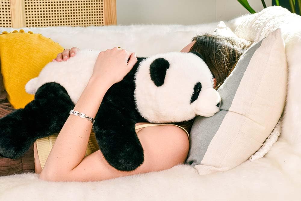 Histoire D’Ours - Très Grande Peluche Panda 55 cm Géante – Collection BAO Le Panda - Doudou Bébé XXL Allongé – Compagnon Doux, Sûr et Réconfortant – Idée Cadeau Naissance Originale Enfant – HO3338