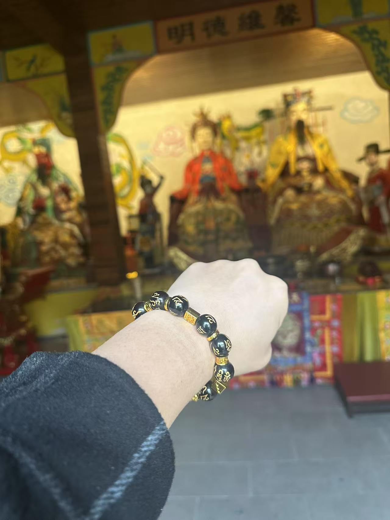 2 pulseras de Feng Shui para hombre, pulsera Pixiu de oro, obsidiana negra, riqueza y suerte, pulseras elásticas ajustables con cuentas espirituales, regalo de año nuevo chino, Talla única 6