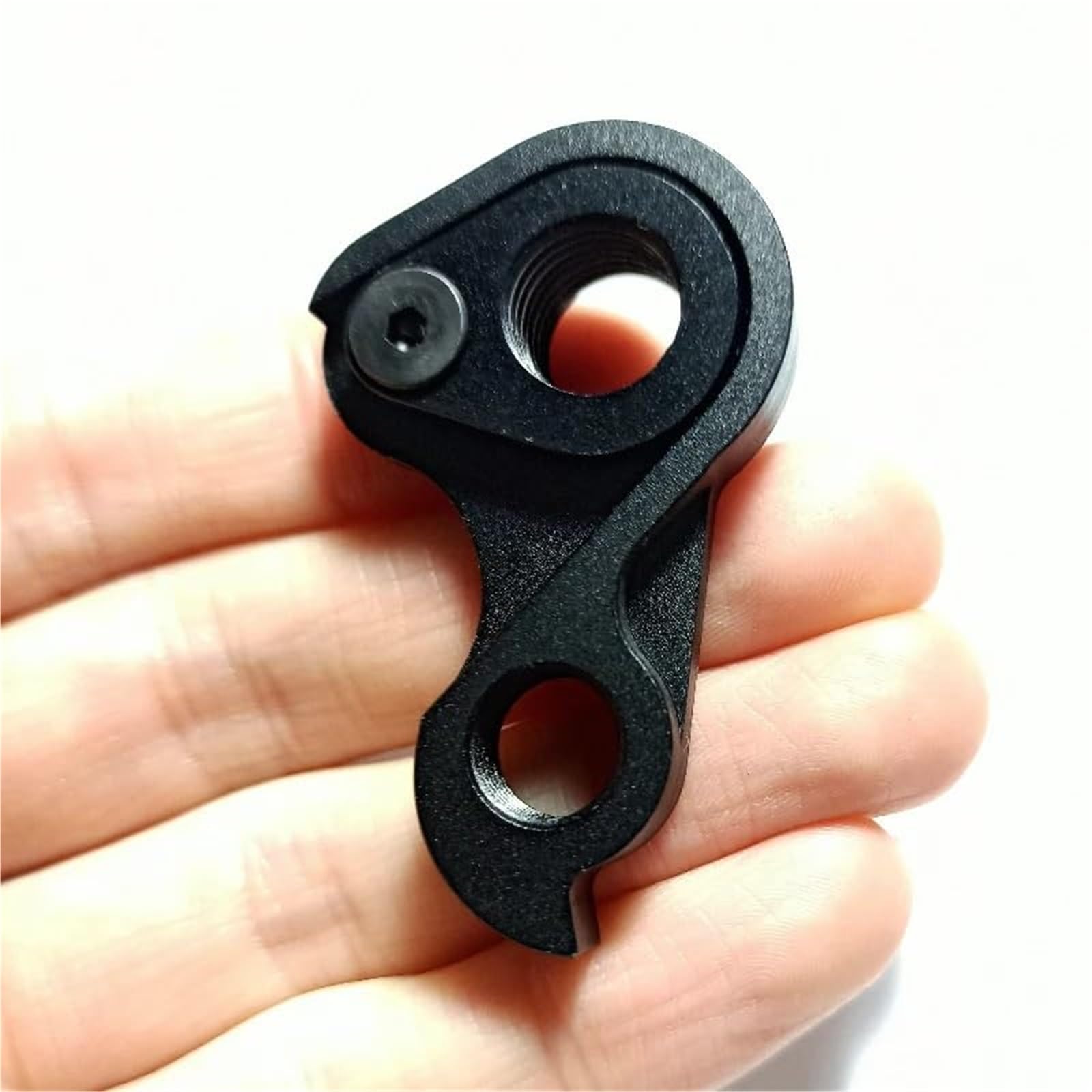 1 patilla de Cambio Trasera for Bicicleta, for C64 V2-R Concept V3RS Disc Save Mech Dropout Cuadro De Carbono Bike Saver Patilla de Cambio de Bicicleta(Black QGH0598P1)