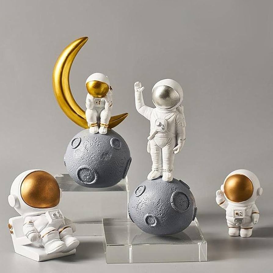 未開封　FUNNFUNN ソフトビニールフィギュア 宇宙テーマ Amazon.co.jp: XIMING 宇宙飛行士宇宙惑星フィギュア宇宙飛行士