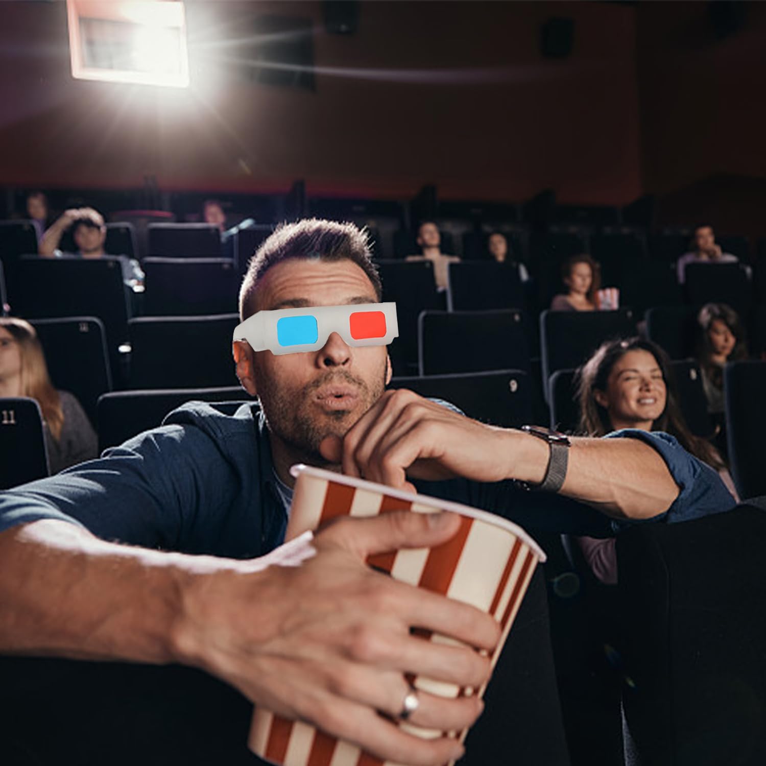 20 Pezzi di Bicchieri 3D di Carta, Occhiali Portatili, Accessori per La Visualizzazione di Film, Adatti A TV, Computer, Proiettori.