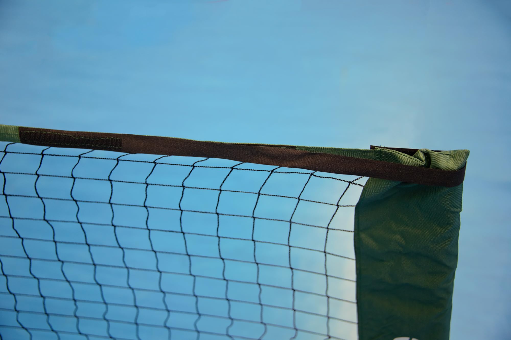 Carrington Pickleball-Set - mit 4 Bällen, 4 Schlägern und Netz - Tragetasche inkl. - Ideal, um Pickleball anzufangen !