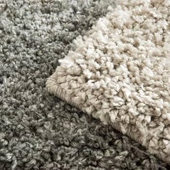 ニトリ　アクセントラグ　Nジーク　133×190 Amazon｜ニトリ(NITORI) アクセントラグ Nジーク GY 133R 7232806