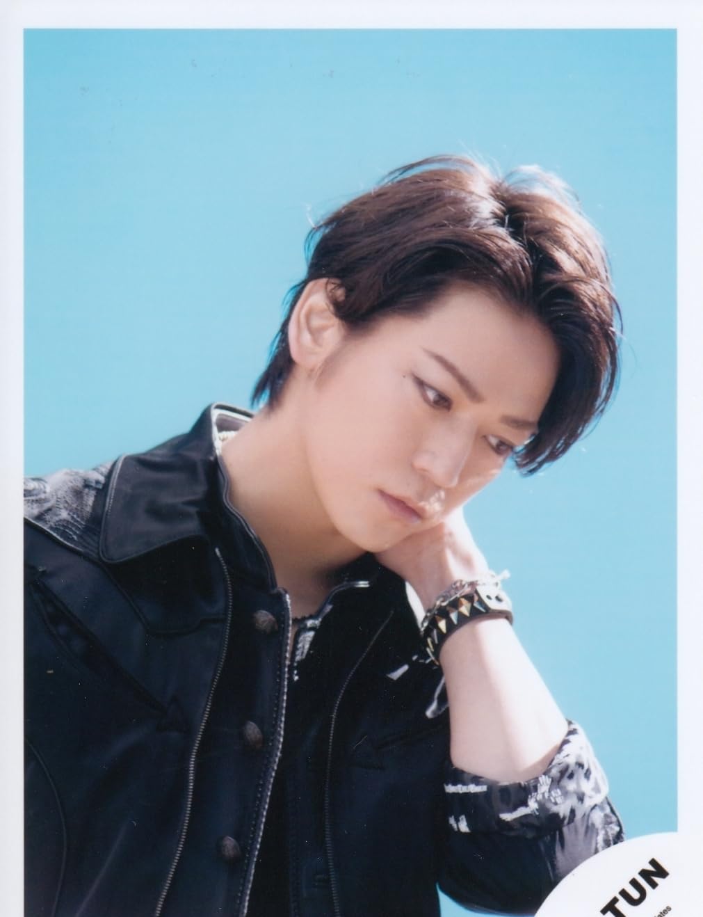 Amazon.co.jp: KAT-TUN 公式生写真 （亀梨和也）KA00316 : おもちゃ