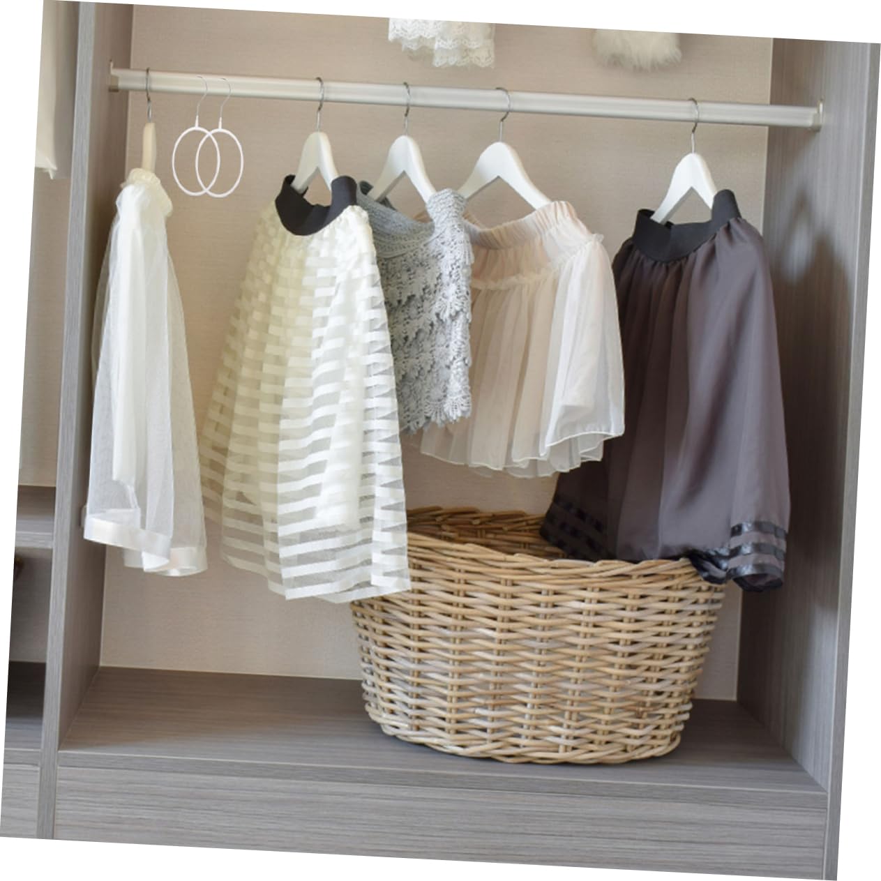 IMIKEYA 10pcs Circle Scarf Ring Hangers Belt Ties Hanger Scarf Organizer for Closet Easy Access