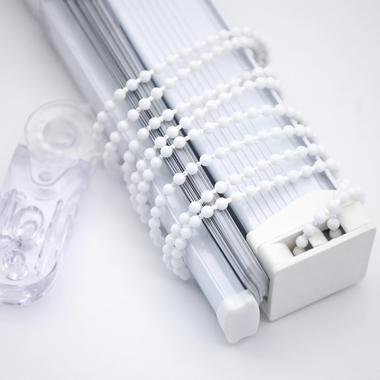 Aluminiowe żaluzje weneckie z filtrowaniem światła, łatwe dopasowanie, odcienie poziome, regulowany uchwyt ścienny i sufitowy, kompletny zestaw montażowy w zestawie, 90 cm x 130 cm