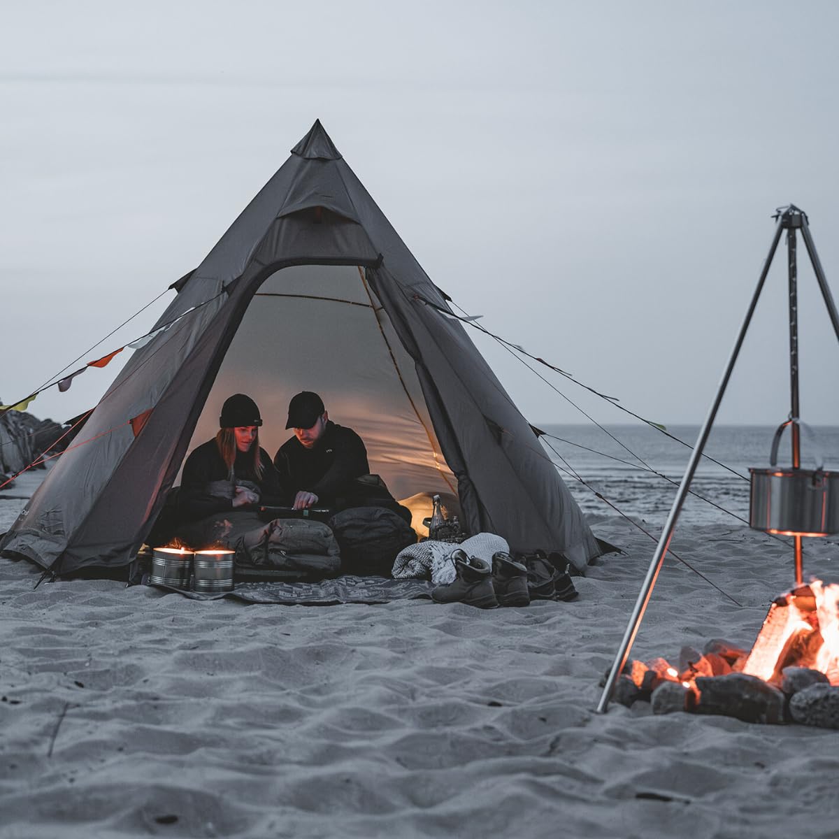 Easy Camp Otra Tenda Tippata per 4 Persone, 300 x 275 cm, Marrone