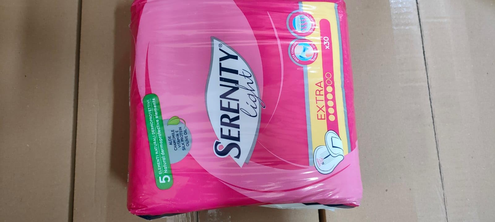 Serenity Light Extra assorbenti donna 5 Gocce - 240 pezzi 8 confezioni da 30