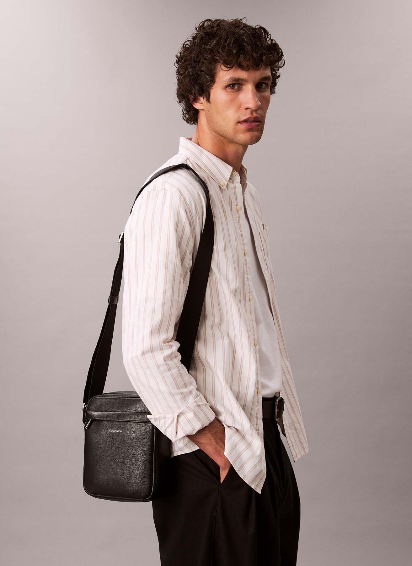 Calvin Klein Borsello Uomo Art LV04D3160G