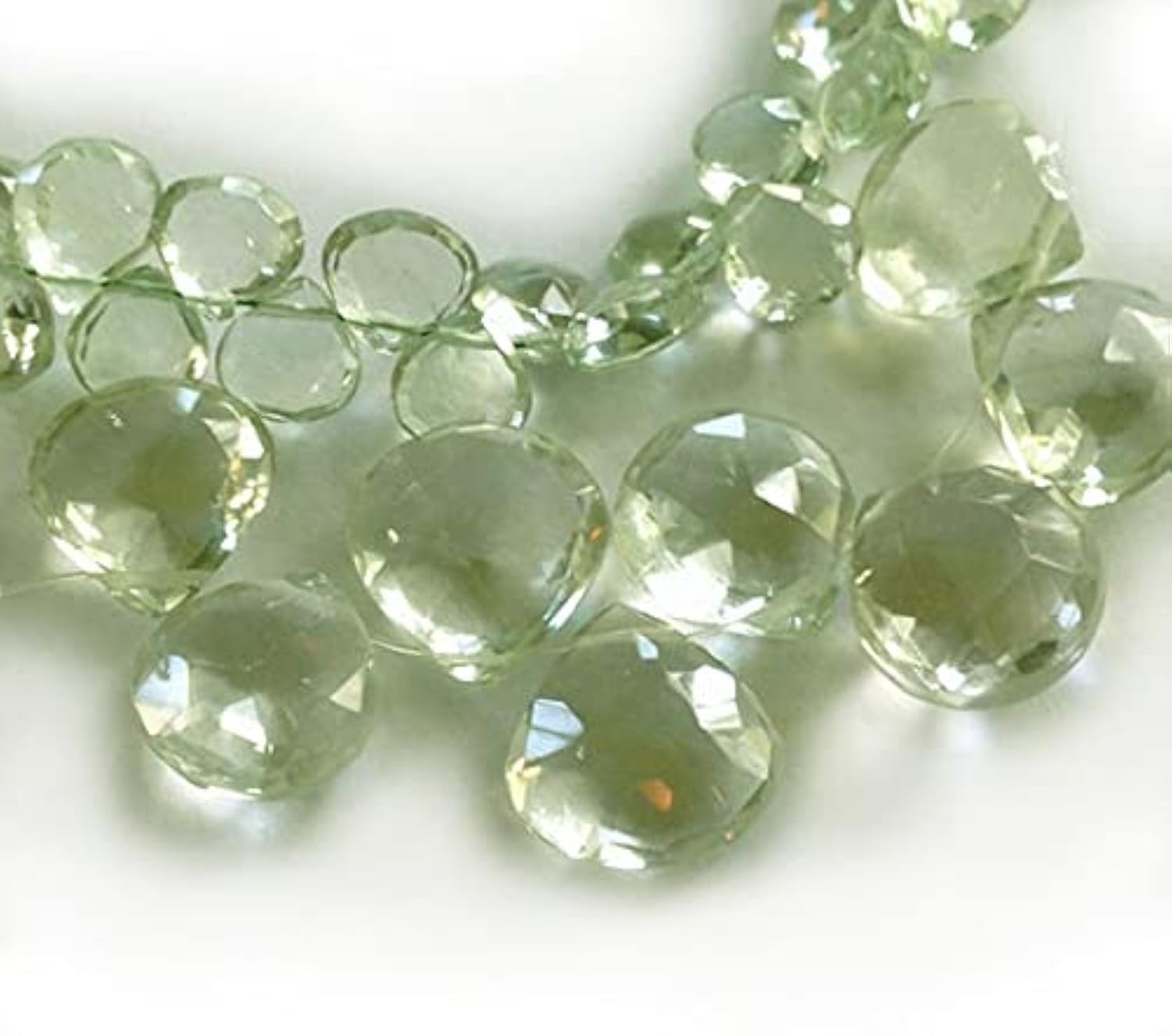 Prasiolite améthyste verte briolette en fil pour offrir un bijou fait main