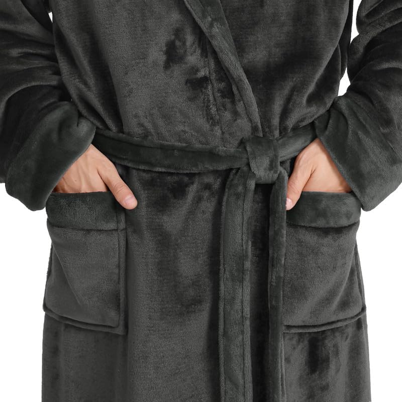 Yurhap Luxury Mens Robe with Hood, Ultra Cozy Fleece Bathrobe for Men, Plush Hooded Robe with Belt & 2 Pockets - Image 7