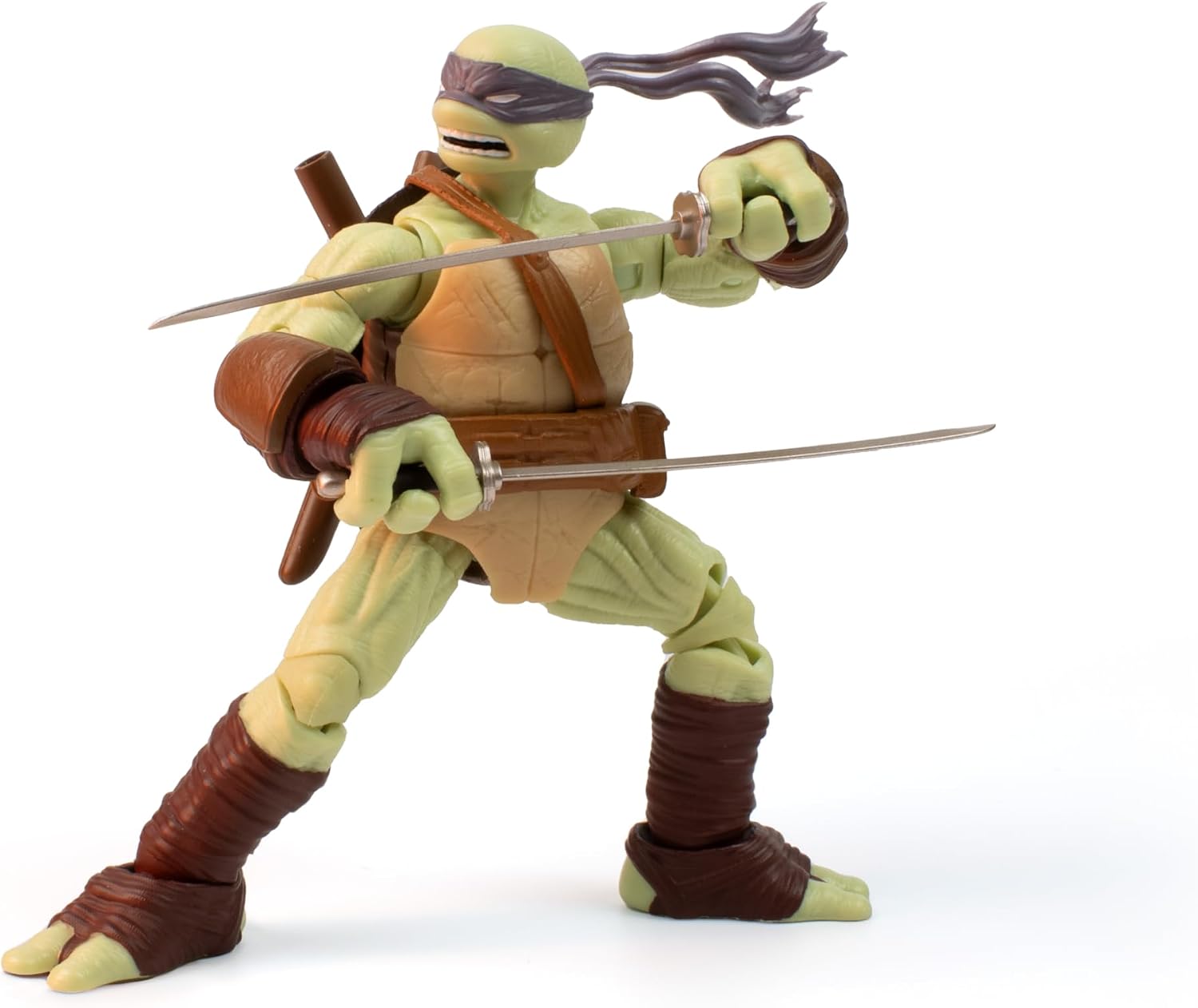 Teenage Mutant Ninja Turtles BST AXN v2 IDW Inspired Leonardo 5-inch Action Figure & Limited Edition IDW Leonardo Comic Book image 2