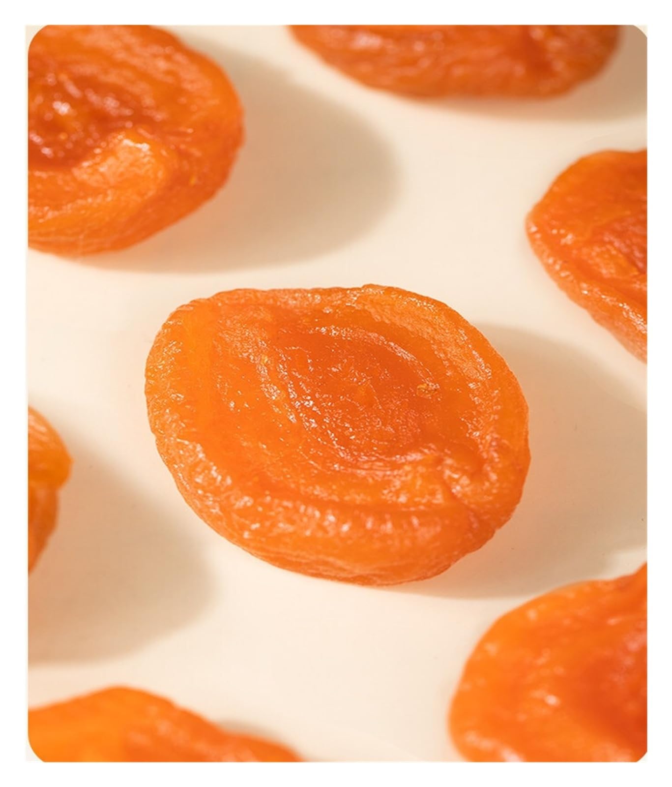 250 g de pulpa de albaricoque fresca, deshuesada y secada al sol, una conserva de fruta tradicional, suave, masticable y agridulce.(2bag)