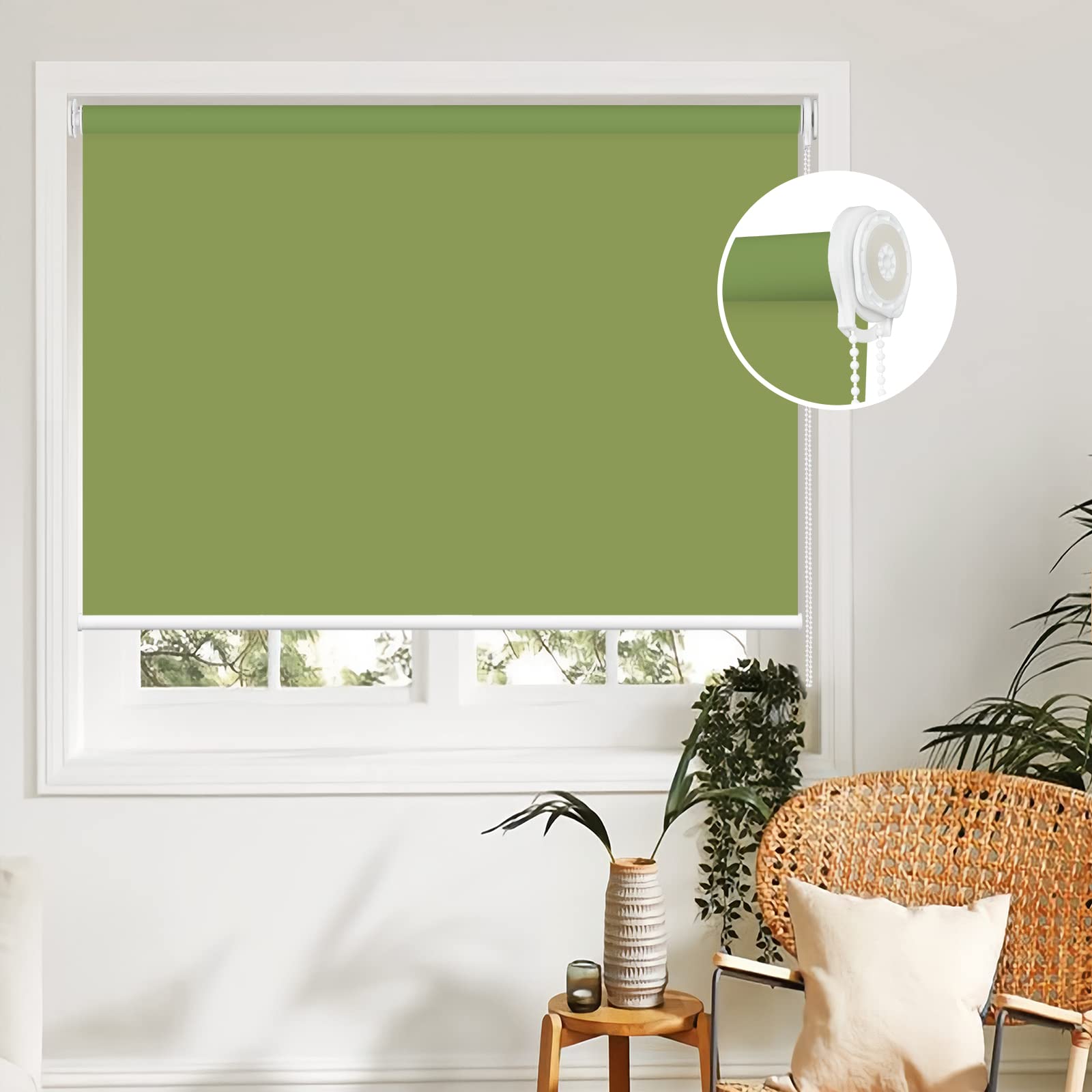 【HOCRISSON ロールスクリーン】 突っ張り式（穴開け不要）一級遮光 Amazon｜HOCRISSON ロールスクリーン つっぱり式 ロールカーテン 1級