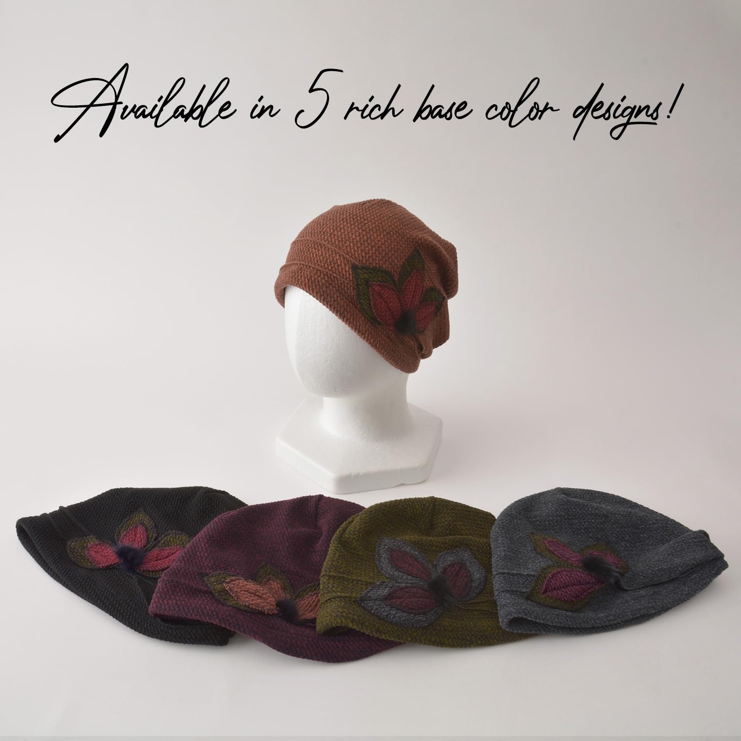 Bonnet tricoté avec pompon floral pour femme - Design vintage léger