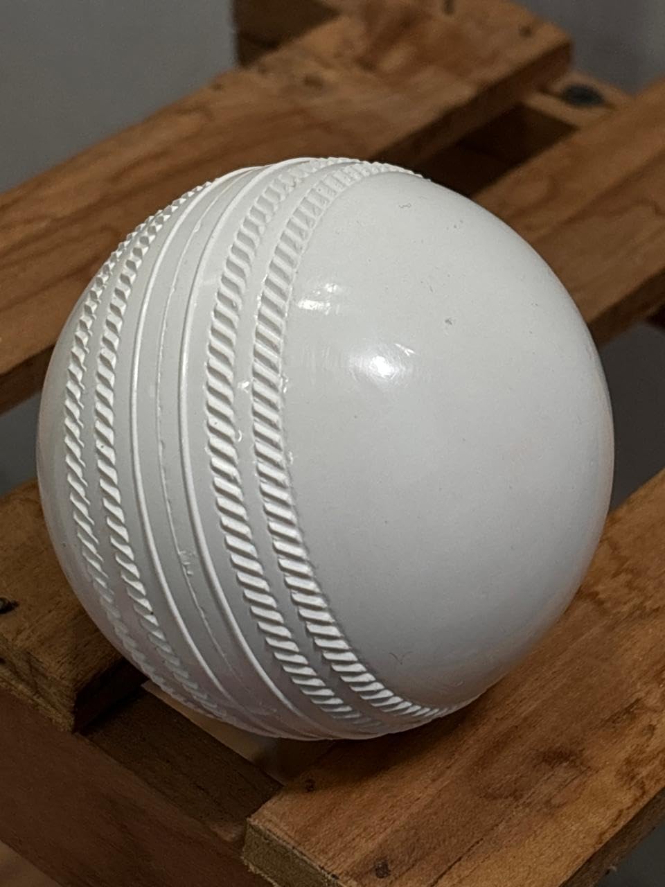 HTM Synthetic Rubber T-20 Practice Cricket Ball/Wind Balls -for Indoor & Outdoor Street & Beach Cricket (White)-picture-30