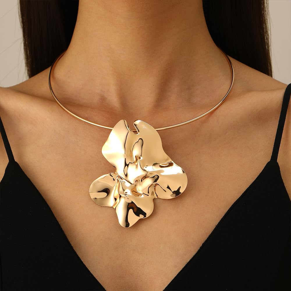 Chunky Gold Geometric Statement Necklace for Women Trendy, Fashion Large Square Pleated Choker Hip Hop Collar Necklaces Vintage Big Oversized Jewelry - Image 4
